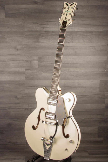 Gretsch G6636T-RF Richard Fortus Signature Falcon™ Center Block Electric Guitar with String-Thru Bigsby®, Ebony Fingerboard - Vintage White