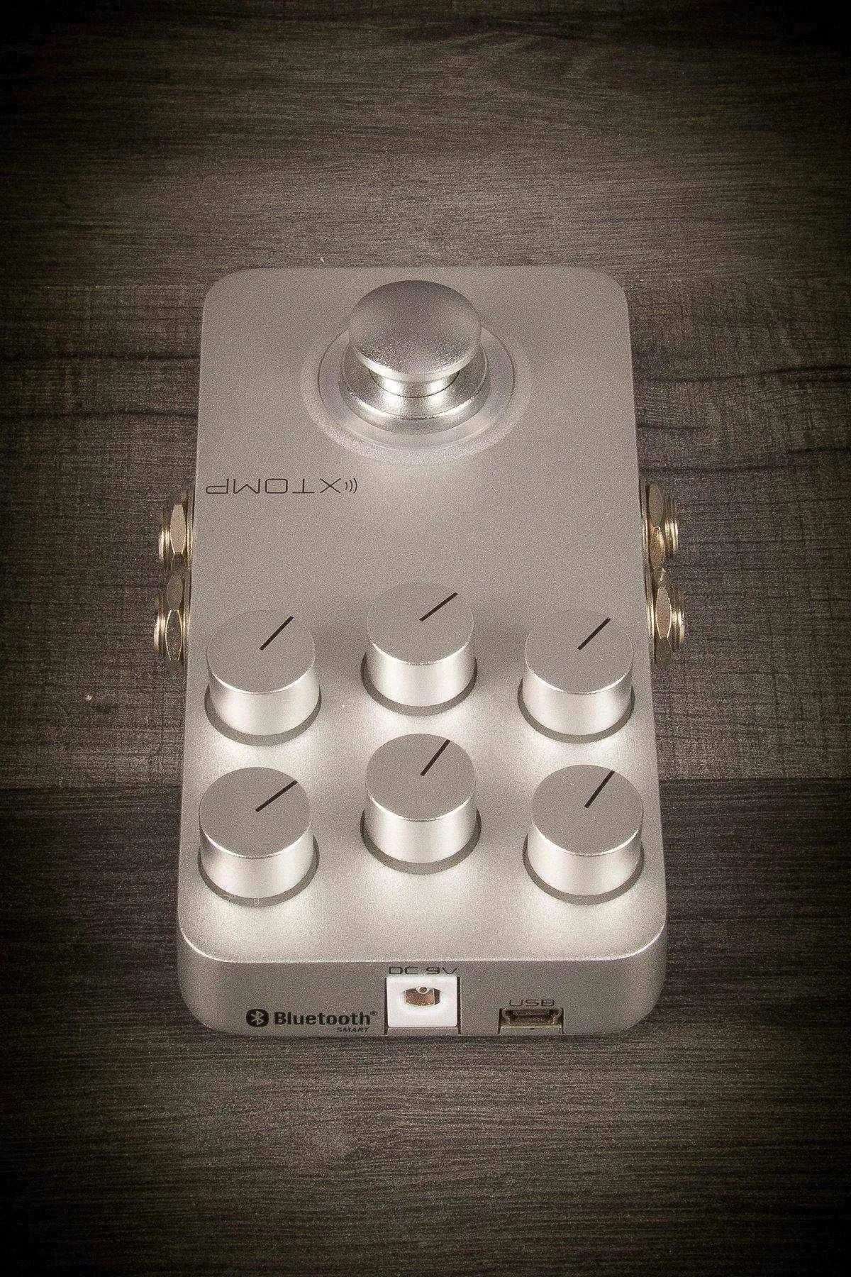Hotone - Xtomp Multi Effects Pedal