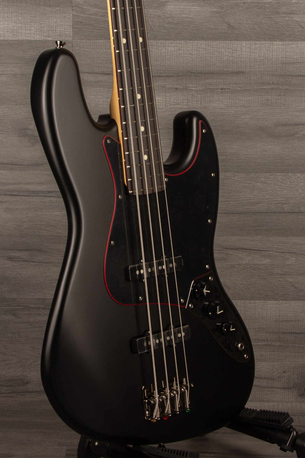 Fender Limited Hybrid II Jazz Bass®, Noir, Rosewood Fingerboard, Black - Made in Japan