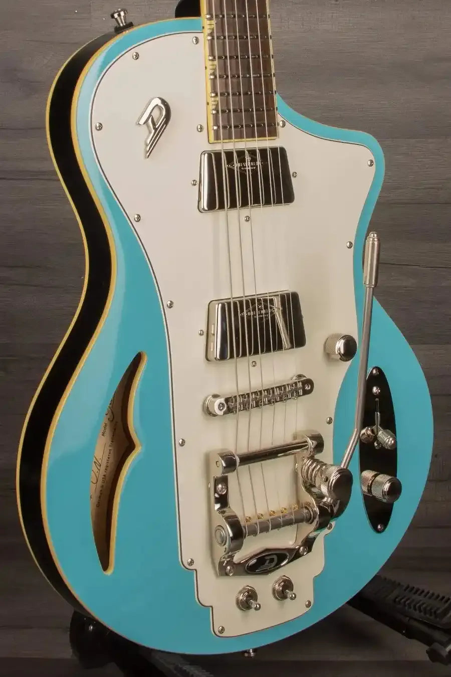Duesenberg Julia Electric Guitar in Narvik Blue