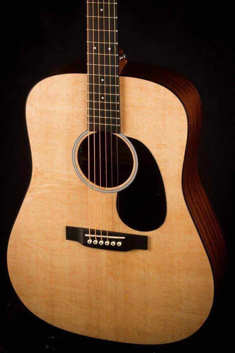 Martin Drs-2 Road Series With Case