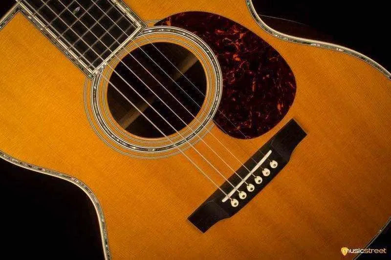 USED - Martin 000-42 Natural