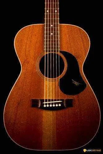 USED - Maton M808 (With Hardcase)
