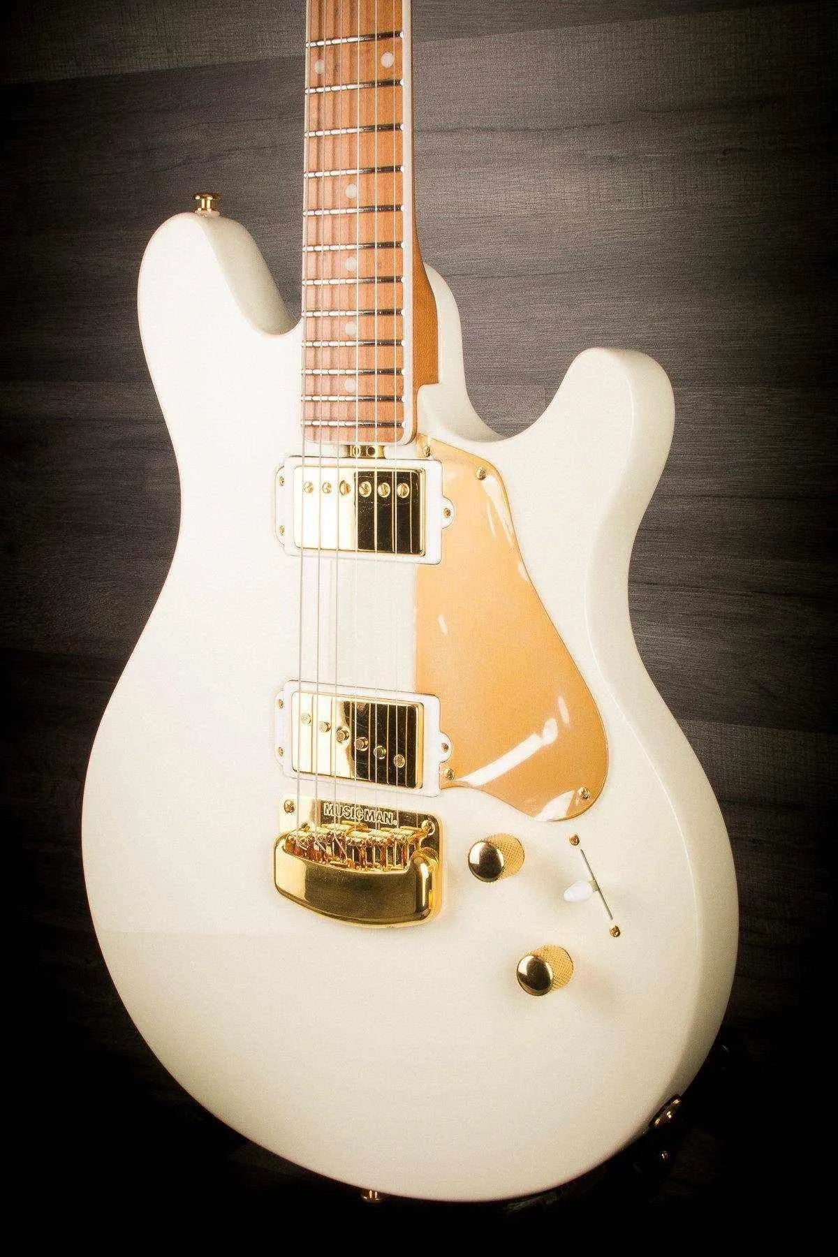 Musicman BFR Valentine Ivory White With Roasted Maple Neck