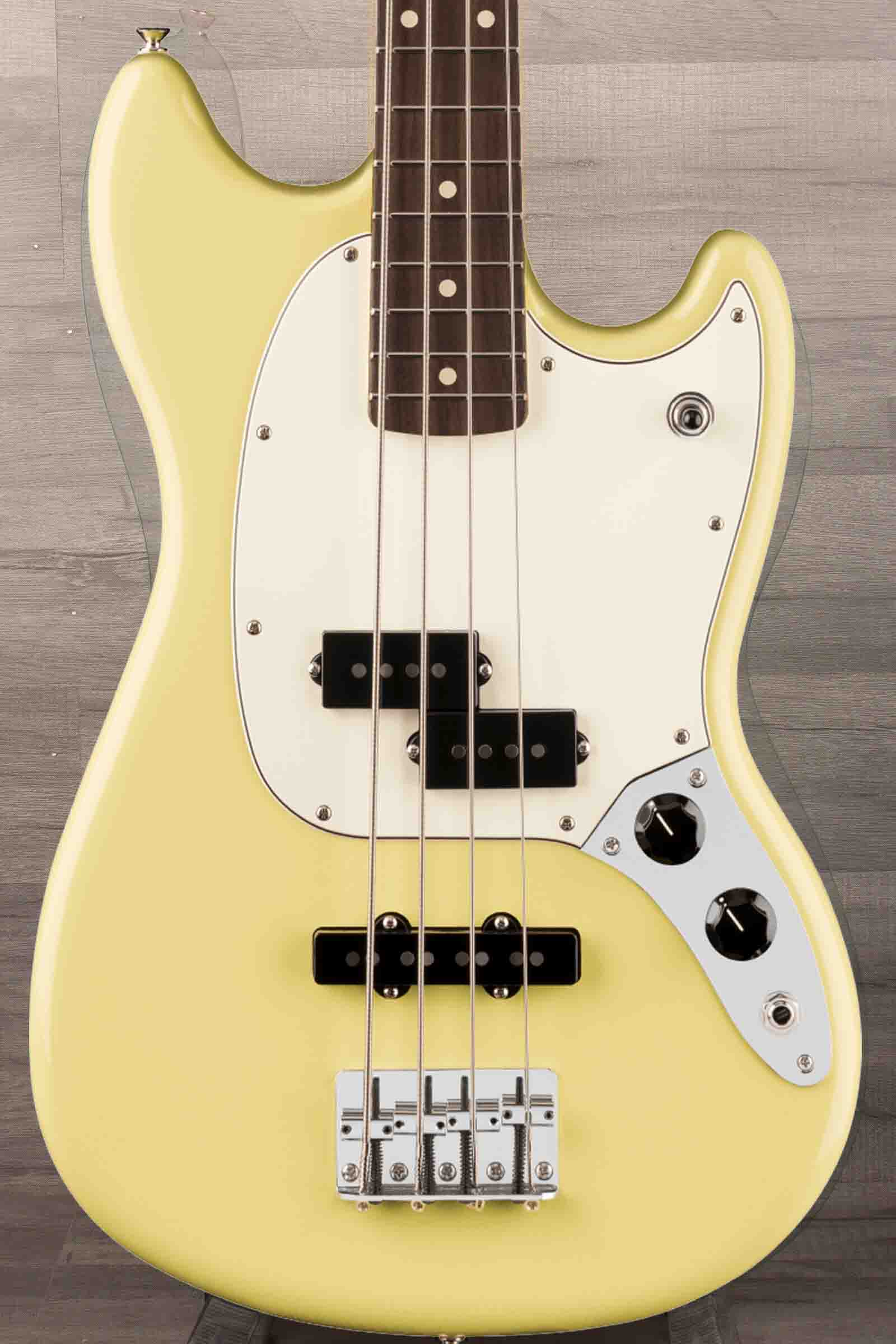 Fender Player II PJ Mustang