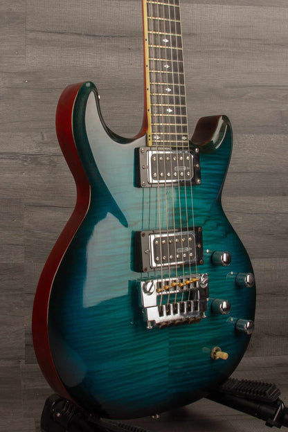 USED - Overwater 1980's deluxe guitar (inc hard case)