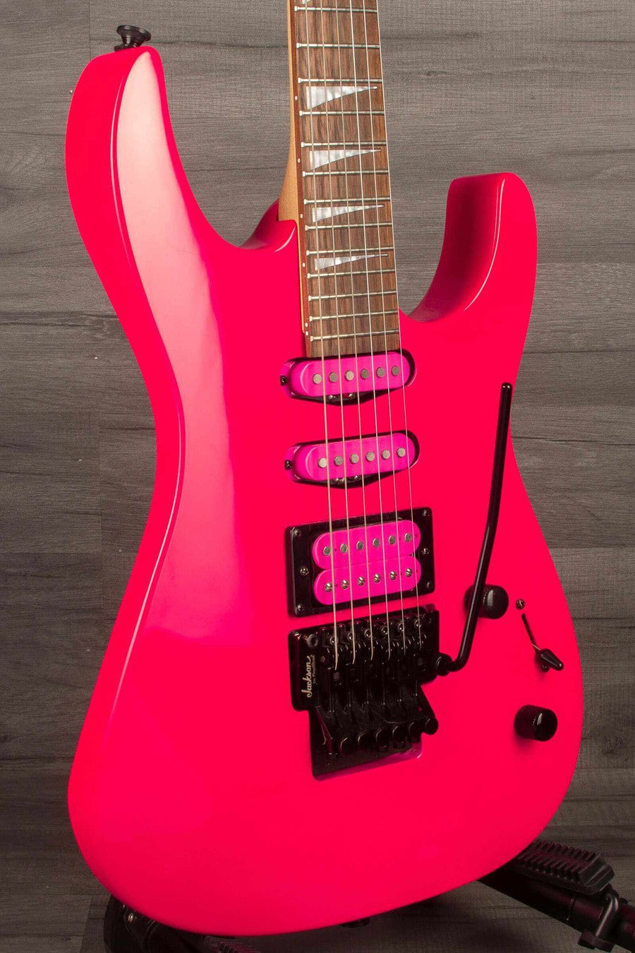 USED Jackson DK3XR HSS, Laurel Fingerboard, Neon Pink