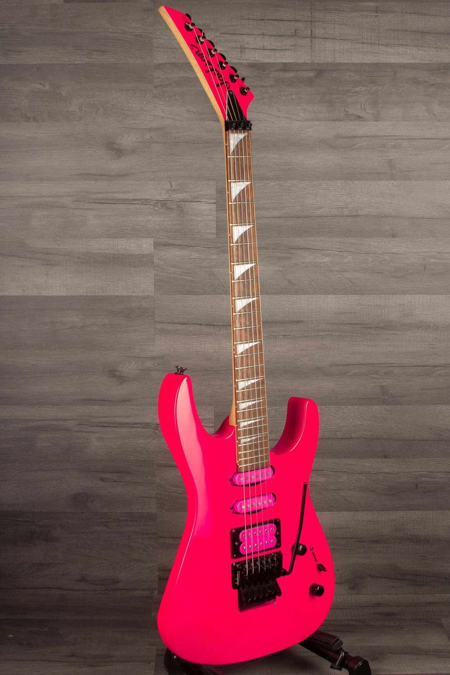 USED Jackson DK3XR HSS, Laurel Fingerboard, Neon Pink