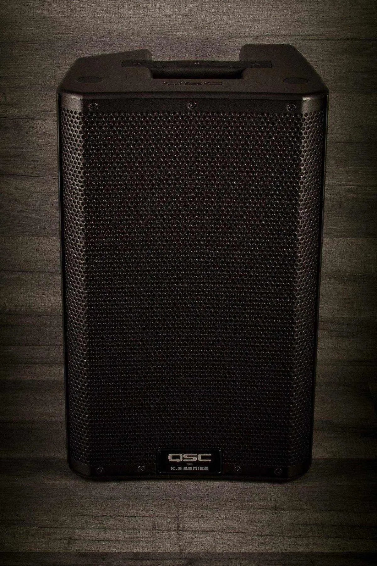QSC K8.2
