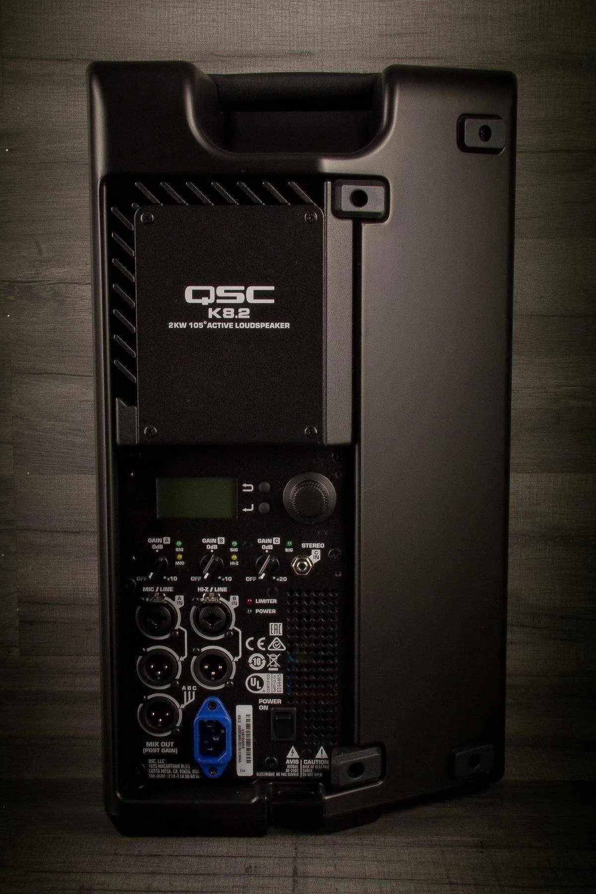 QSC K8.2