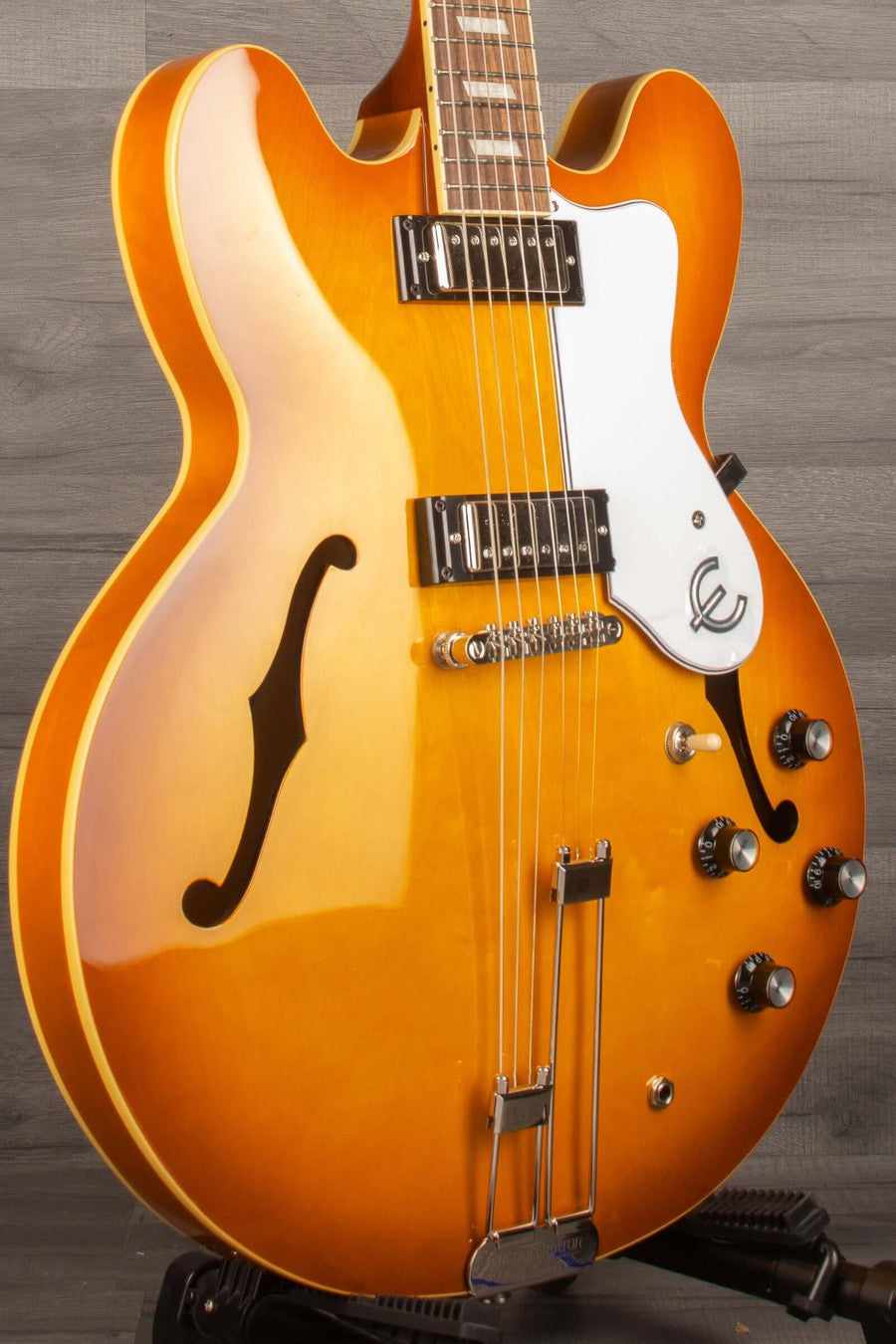 Epiphone Riviera Frequensator Electric Guitar - Royal Tan
