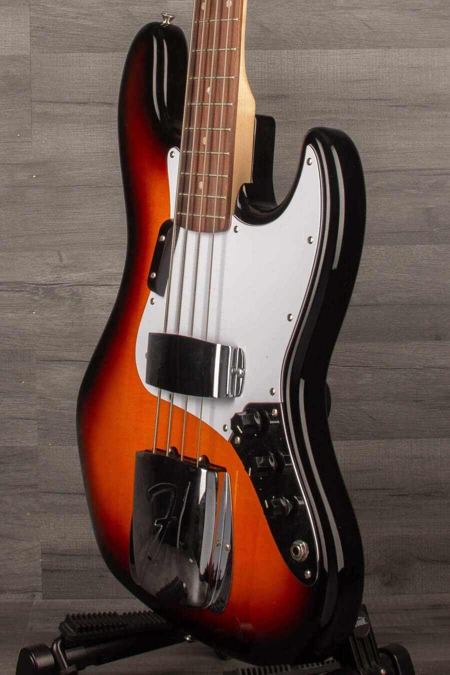 USED - Squier Affinity Jazz Bass Guitar - Sunburst