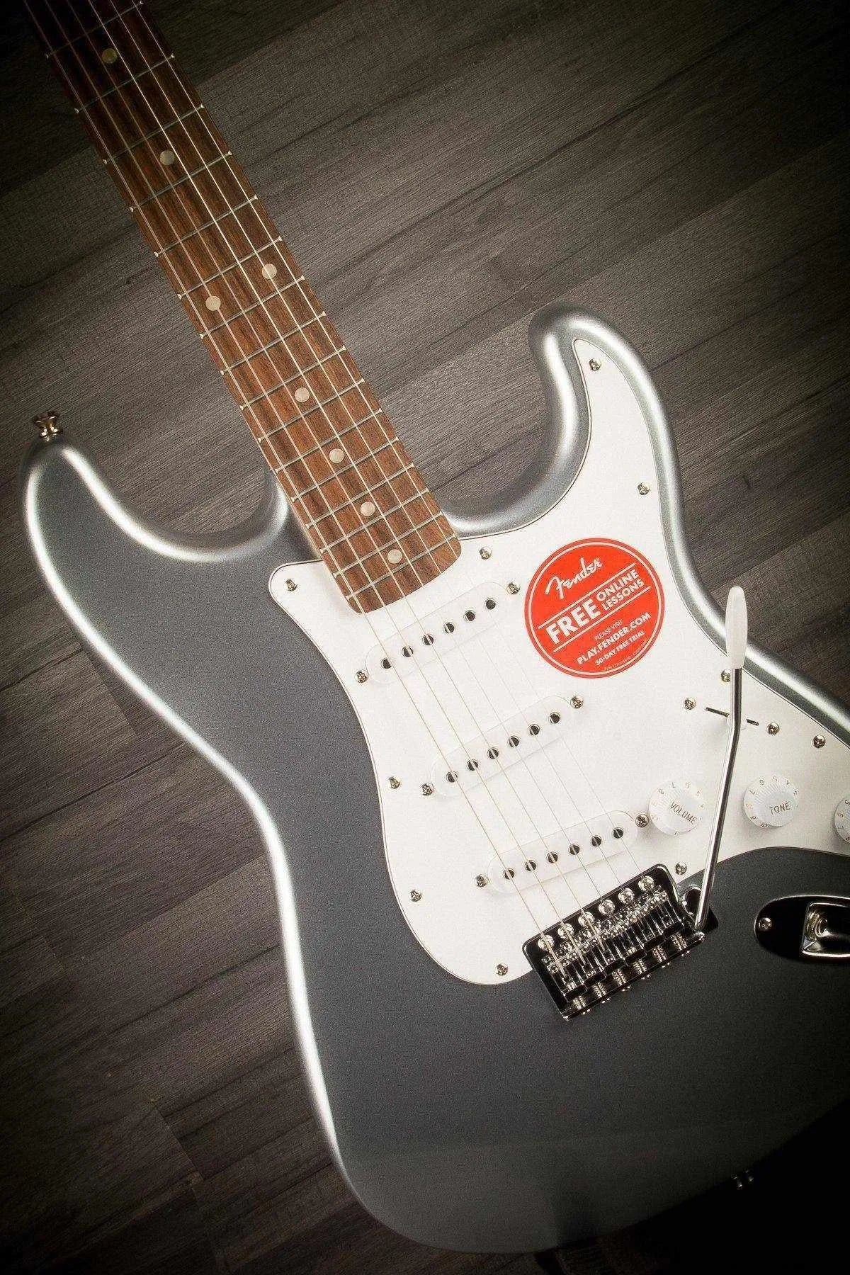 Squier - Affinity Stratocaster - Slick Silver