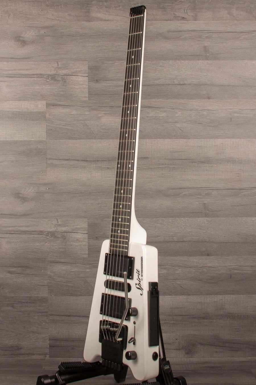 USED - Steinberger Spirit GT-Pro Deluxe, White