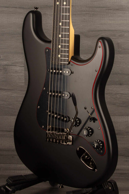 Fender Limited Hybrid II Stratocaster® Electric Guitar - Noir, Rosewood Fingerboard, Black (Made in Japan)
