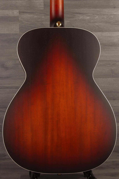 Maton Troubadour Traditional Acoustic Guitar With AP5 Pro Pickup System - Sunburst