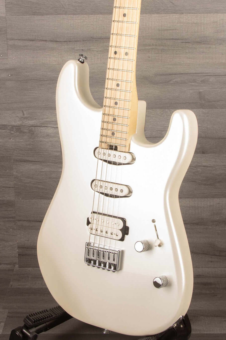 USED - Charvel Pro-Mod San Dimas Style 1 HSS - Platinum Pearl