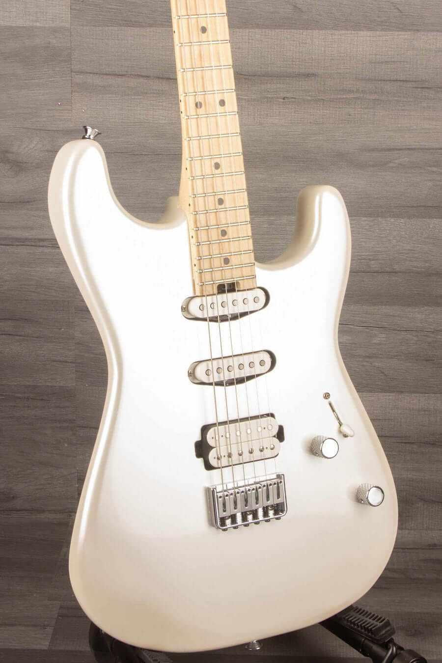 USED - Charvel Pro-Mod San Dimas Style 1 HSS - Platinum Pearl