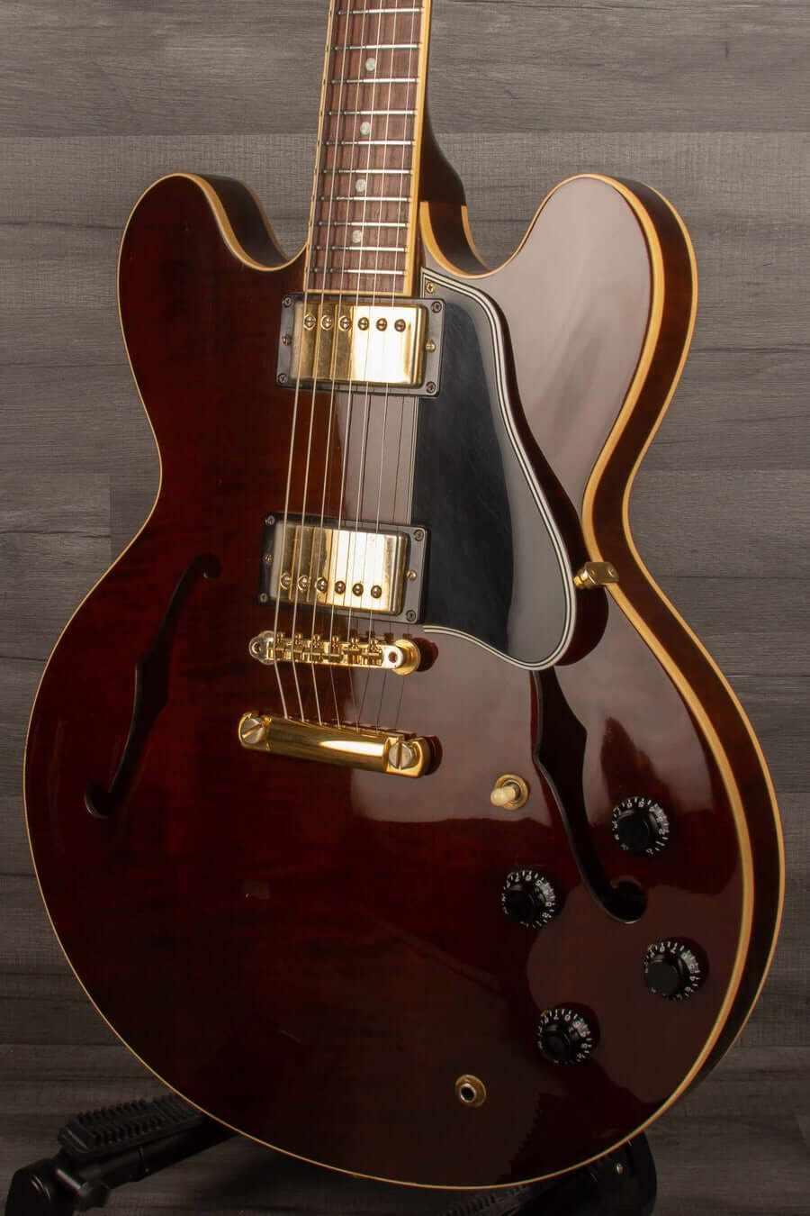 USED - Gibson ES335 Walnut 2000 s#03090572