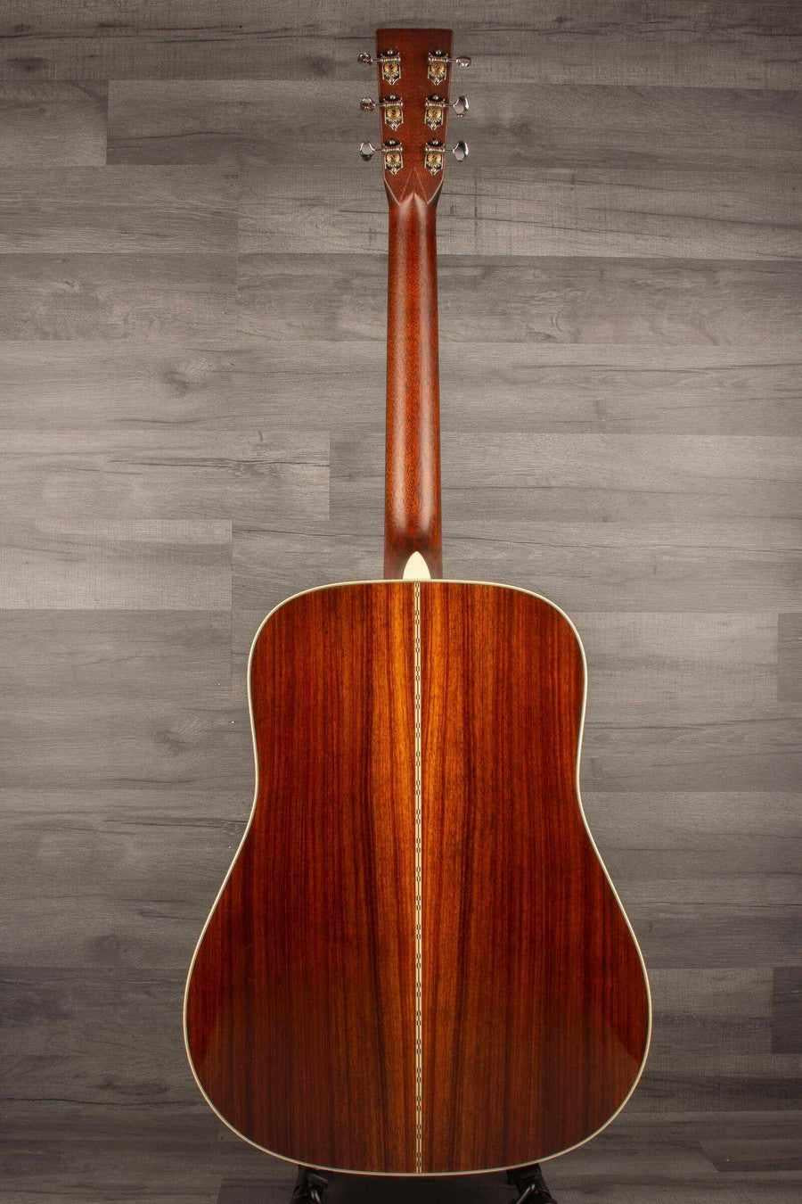 USED - Martin D-28 Acoustic guitar (2022)