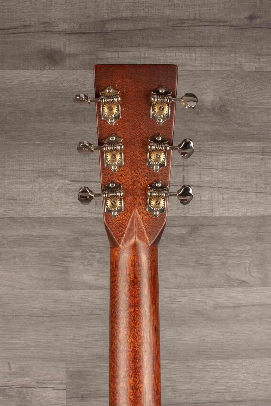 USED - Martin D-28 Acoustic guitar (2022)