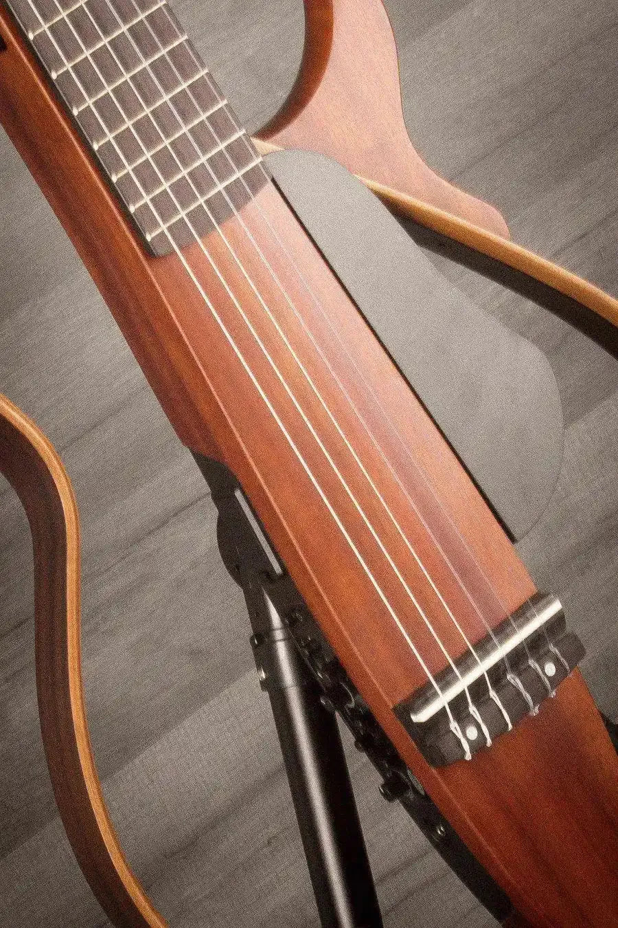 Yamaha SLG200N Nylon Silent Guitar - Natural