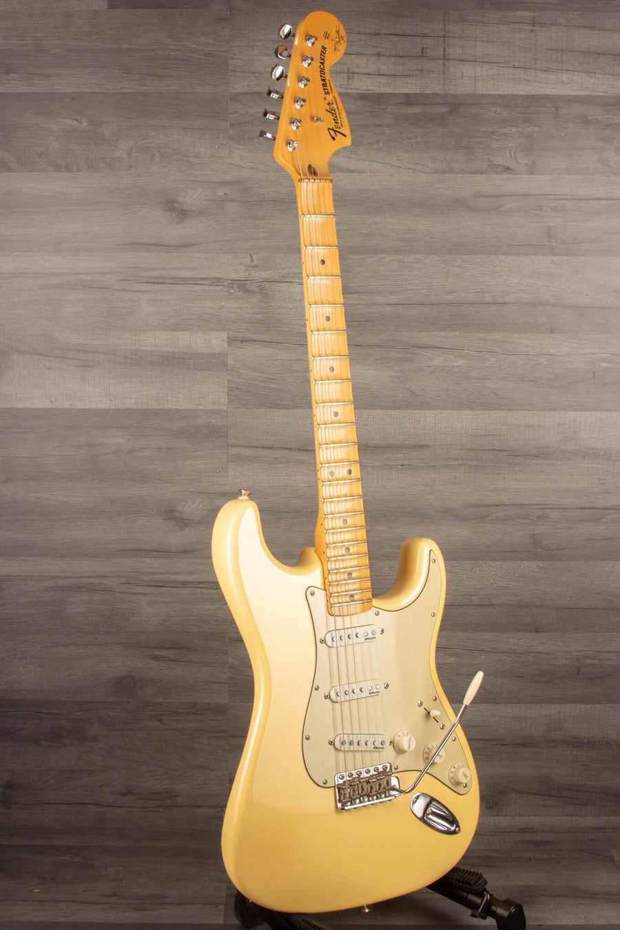 USED Fender Yngwie Malmsteen USA Stratocaster Electric Guitar - Vintage White