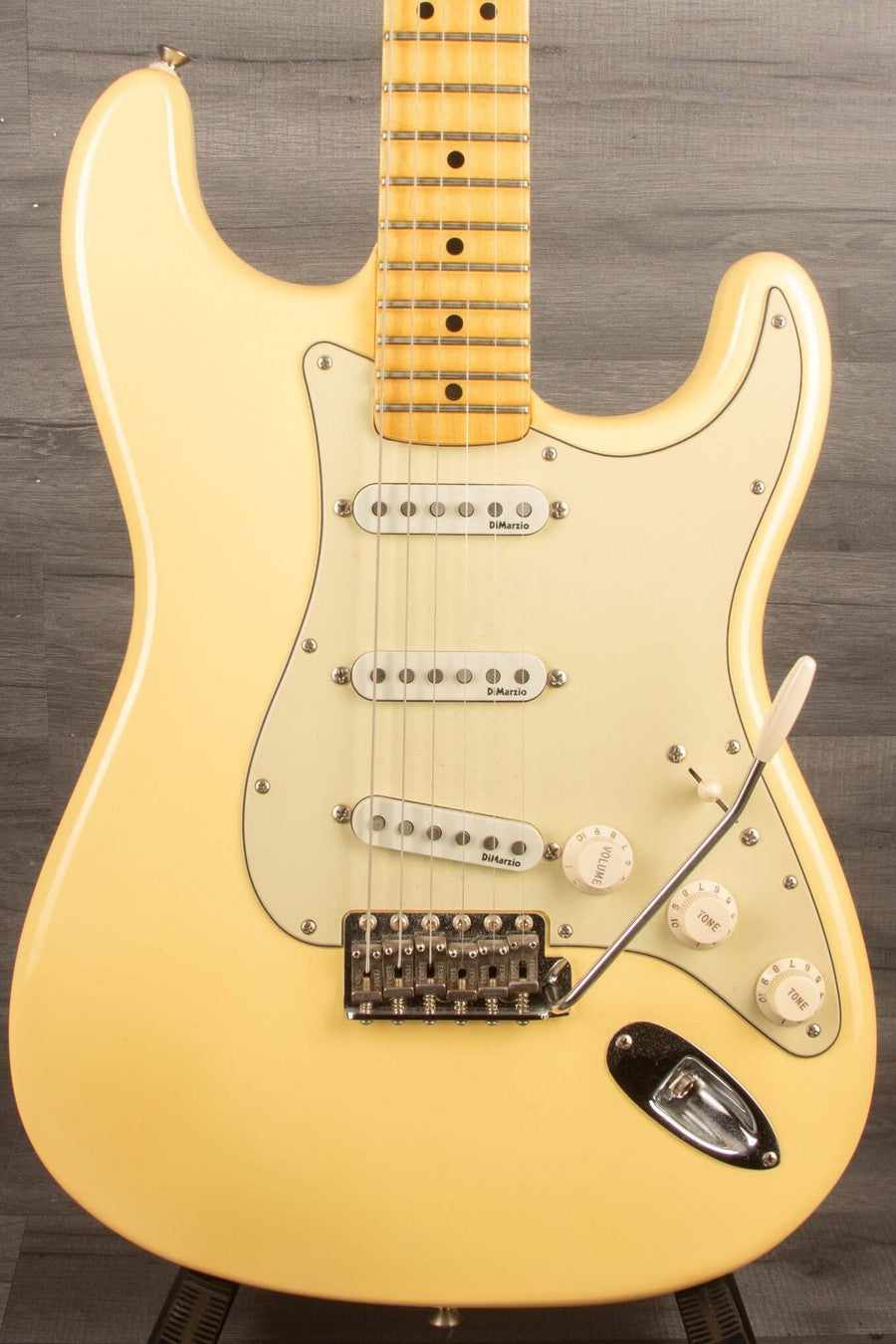USED Fender Yngwie Malmsteen USA Stratocaster Electric Guitar - Vintage White