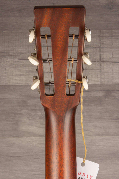 Martin 00015SM Acoustic guitar