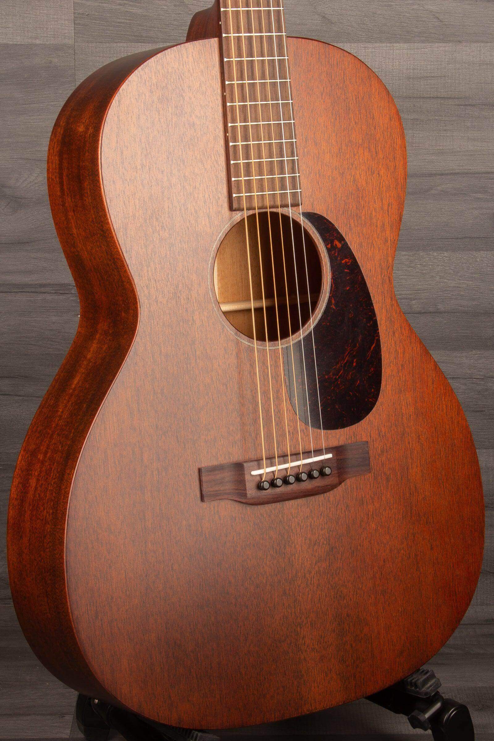 Martin 00015SM Acoustic guitar