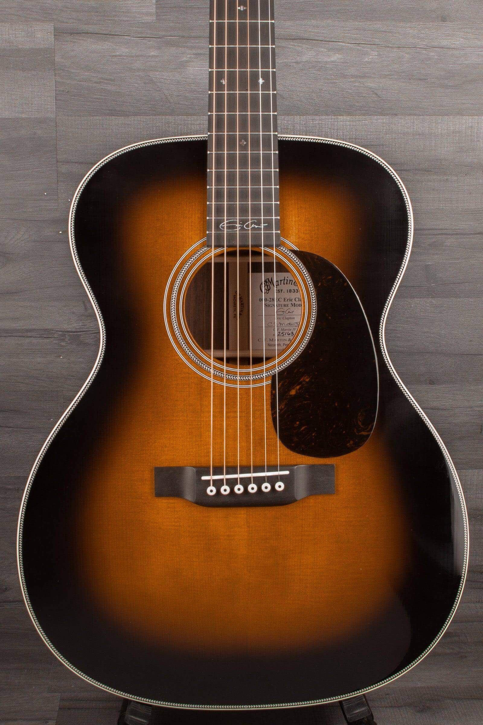Martin 000-28EC Sunburst Acoustic guitar