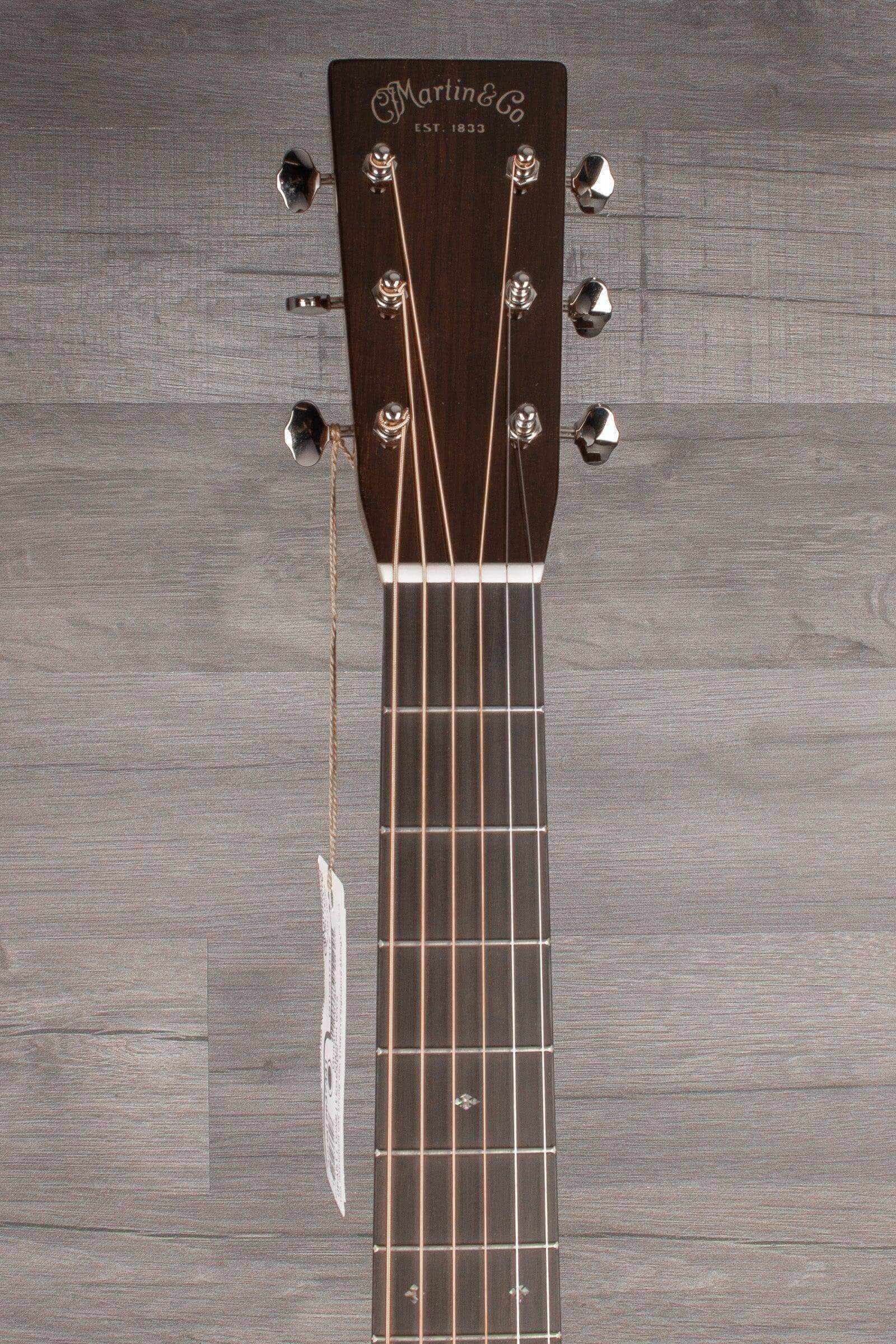 Martin 000-28EC Sunburst Acoustic guitar