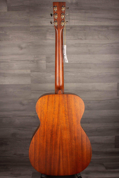 Martin 0015M Acoustic guitar