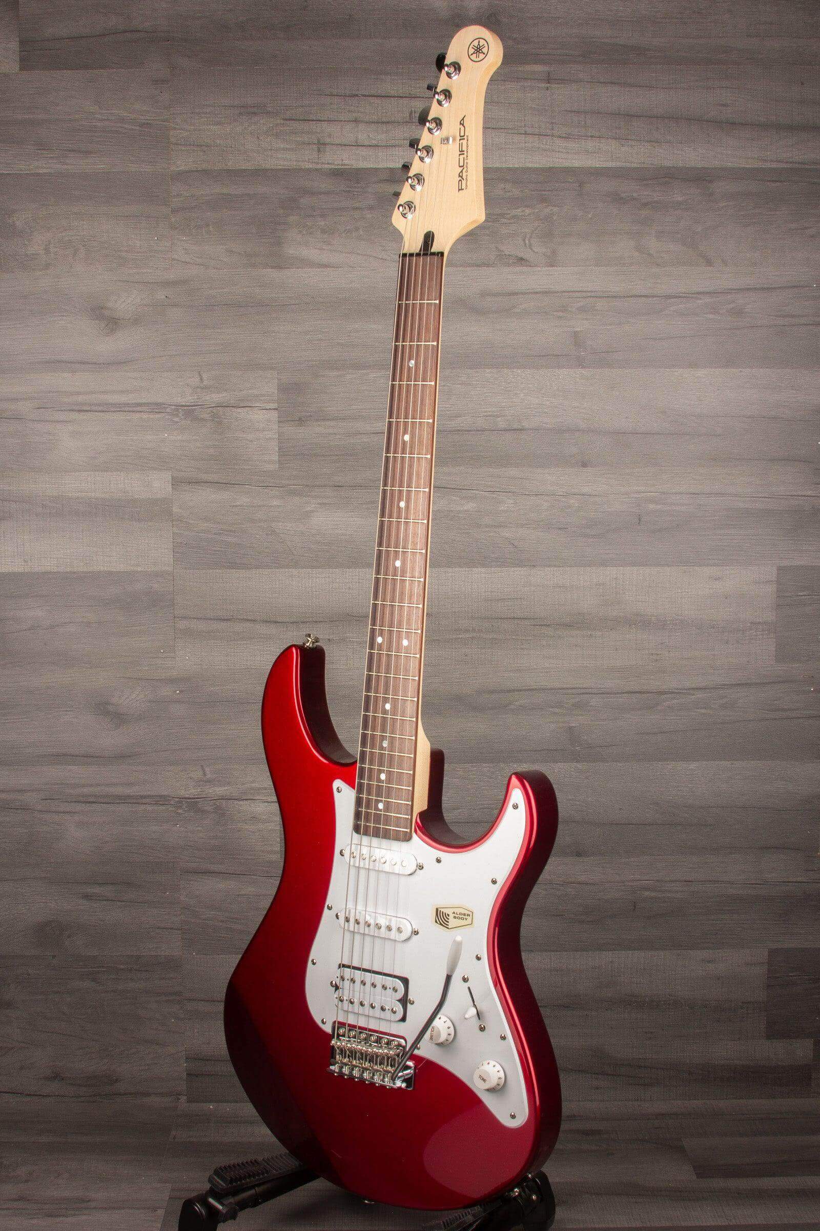 Yamaha Pacifica 112J - Red Metallic