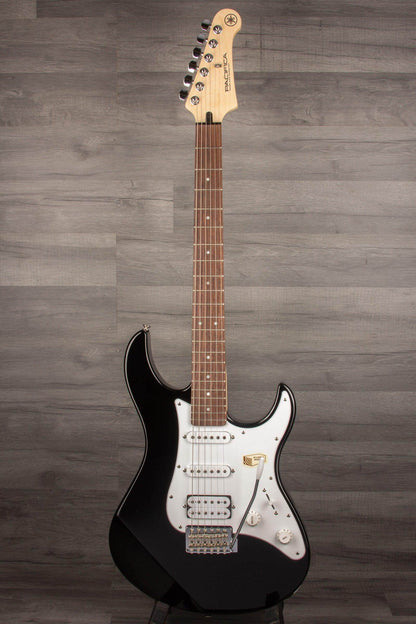 Yamaha Pacifica 112J - Black