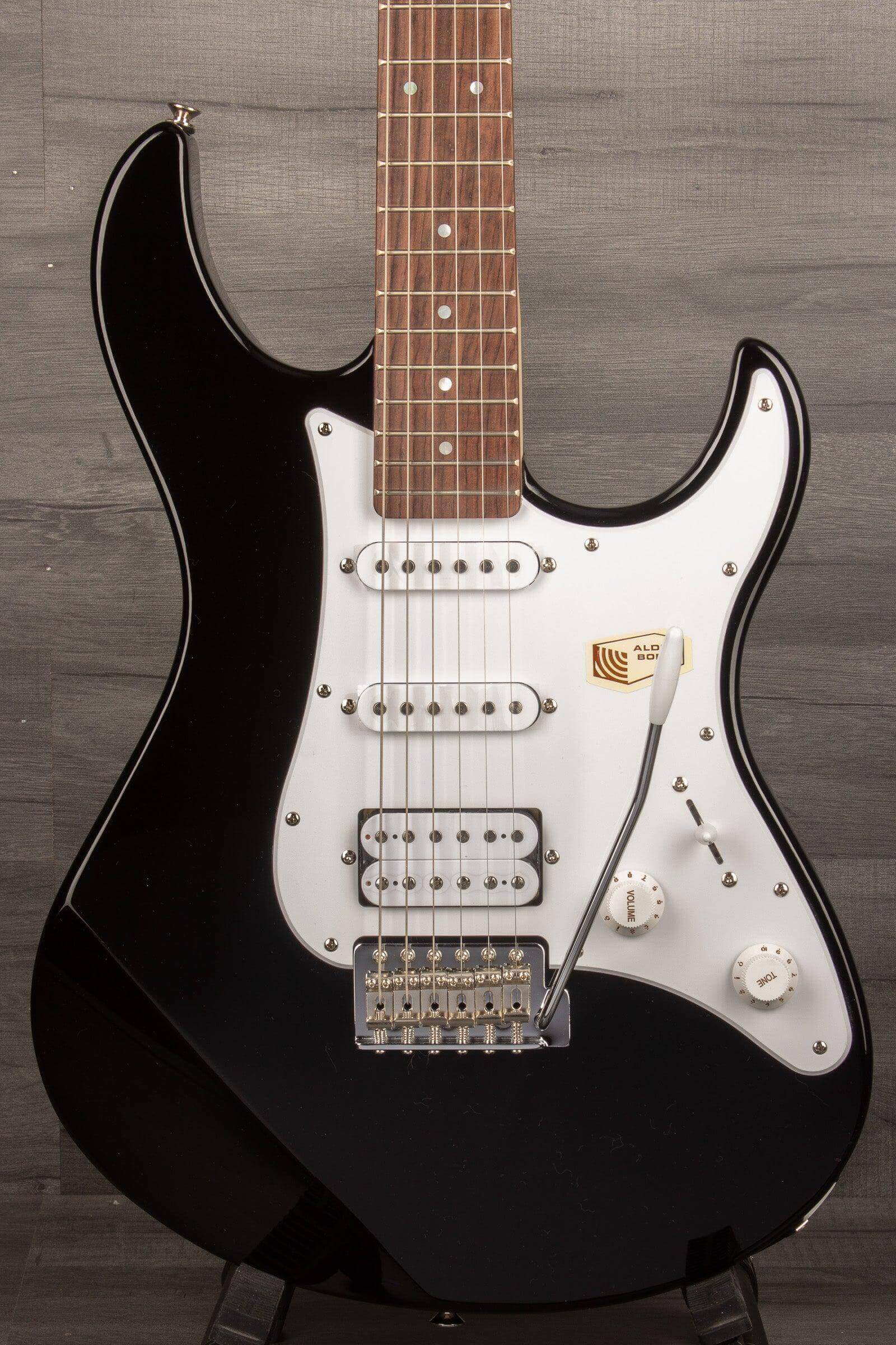 Yamaha Pacifica 112J - Black