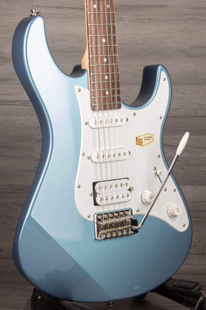 Yamaha Pacifica 112J - Lake Placid Blue