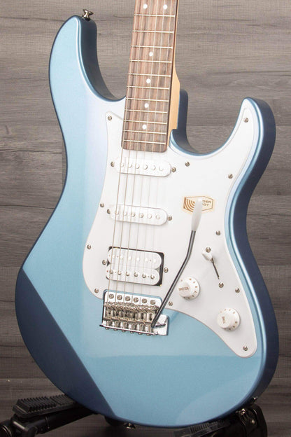 Yamaha Pacifica 112J - Lake Placid Blue