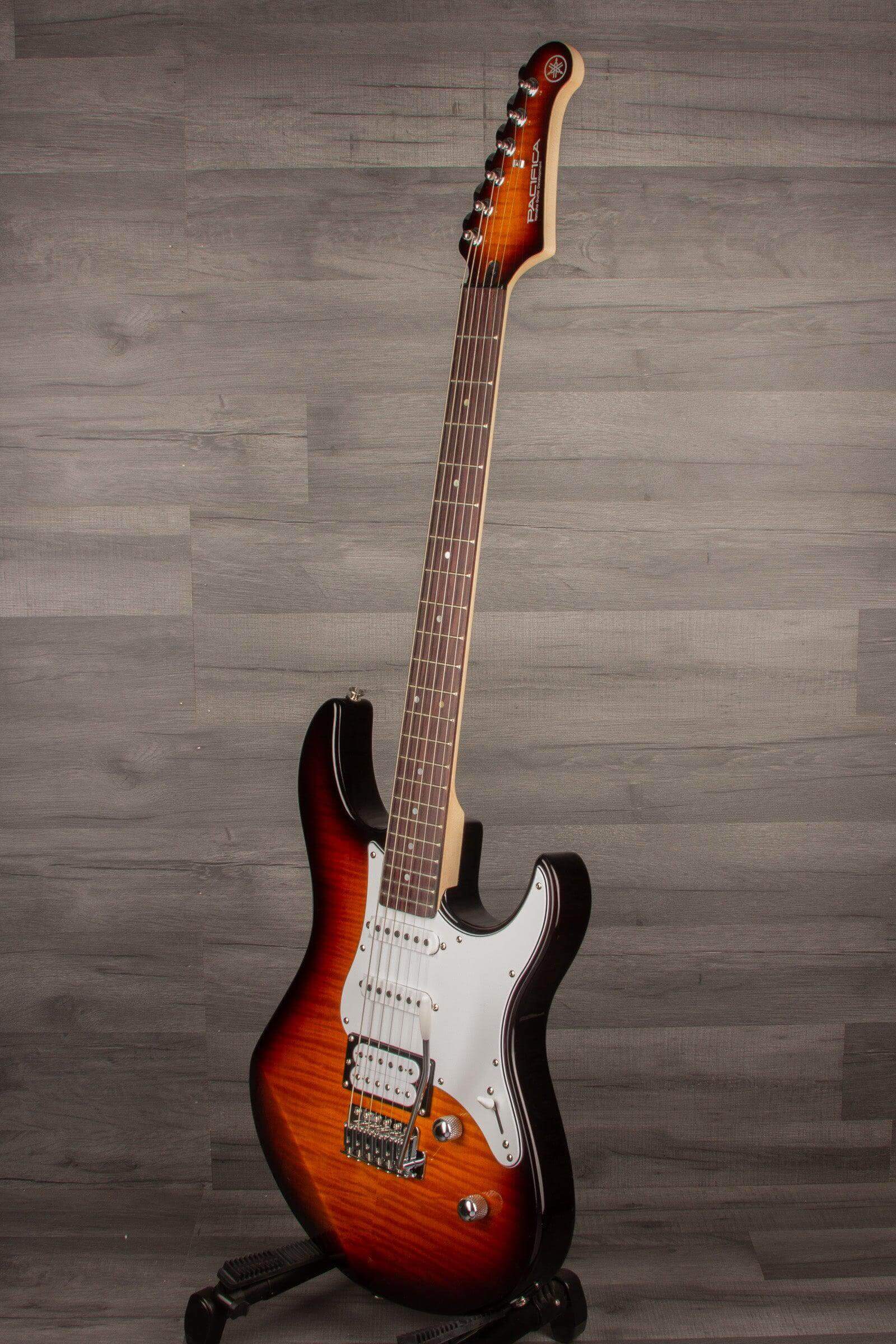Yamaha Pacifica 212V FM TBS