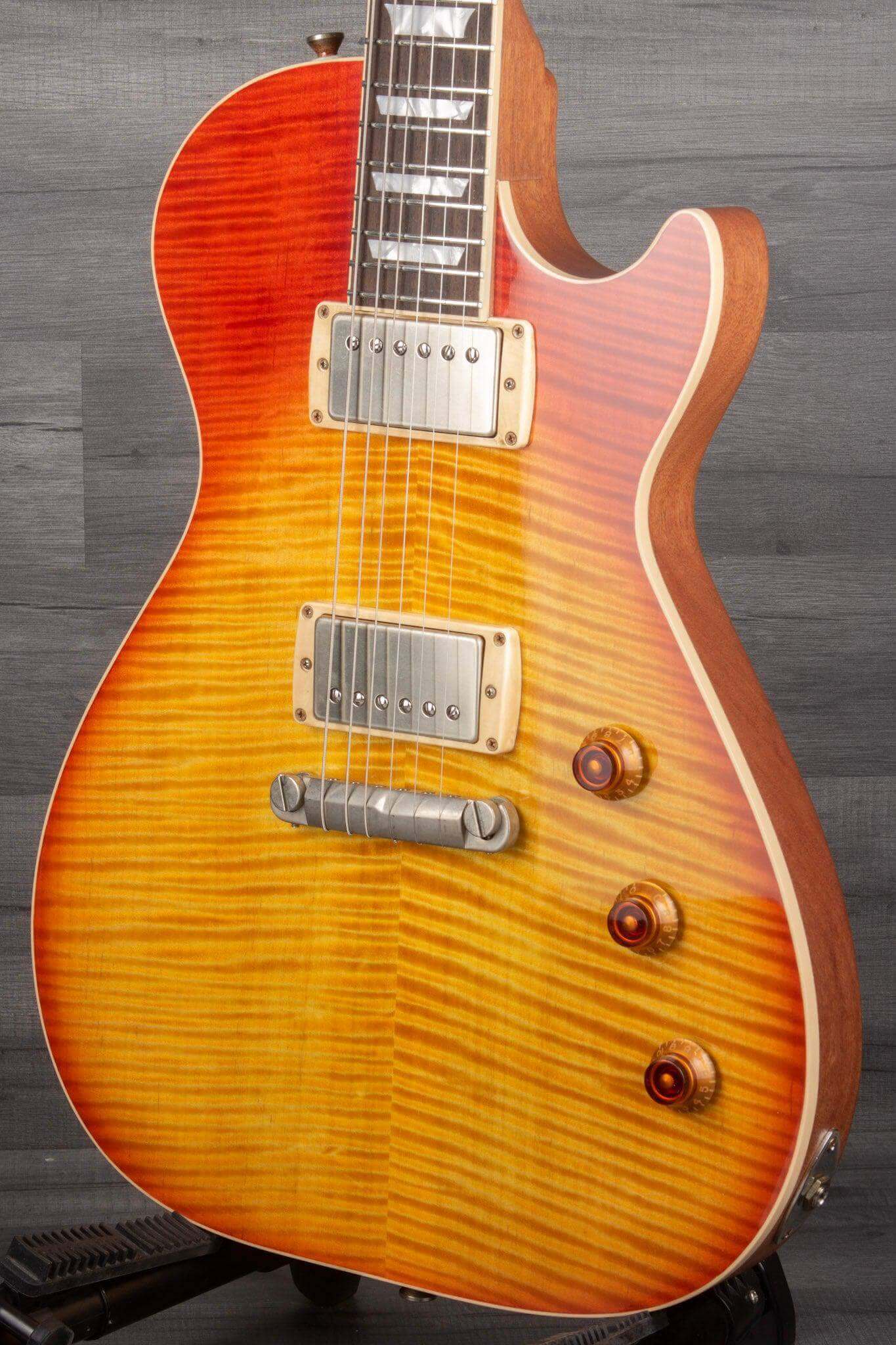Cream T Guitars - Aurora BFGT 2PS in Whiskerburst
