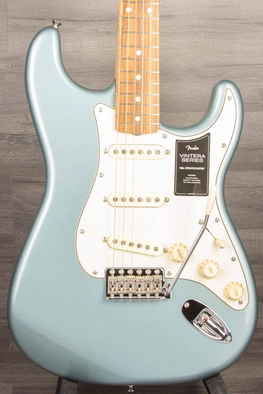 Used - Fender Vintera '60s Stratocaster Ice Blue Metallic