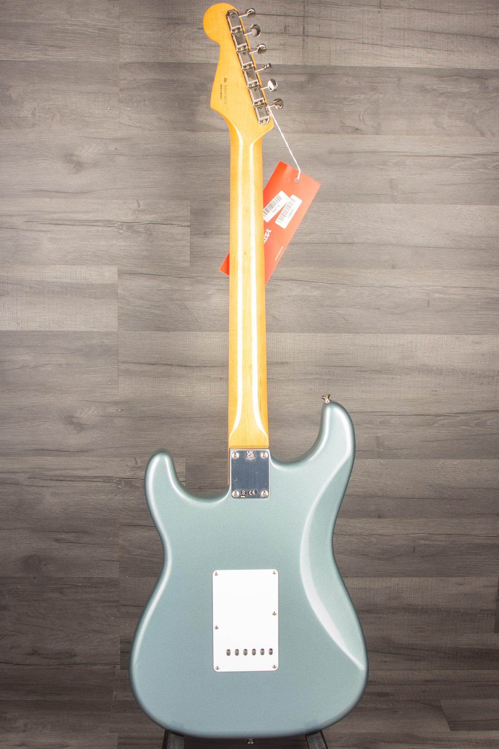 Fender Vintera '60s Stratocaster Ice Blue Metallic