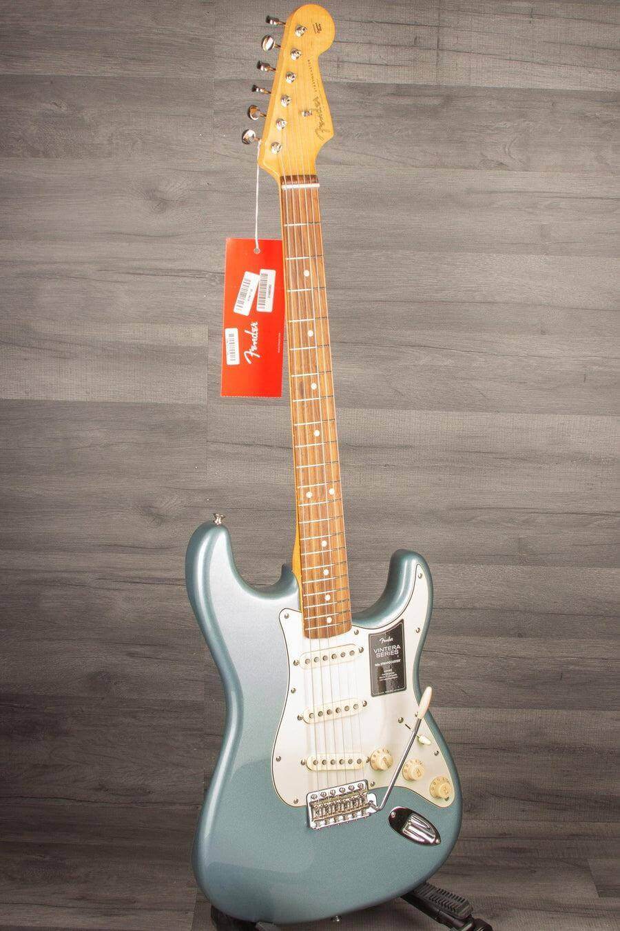 Used - Fender Vintera '60s Stratocaster Ice Blue Metallic