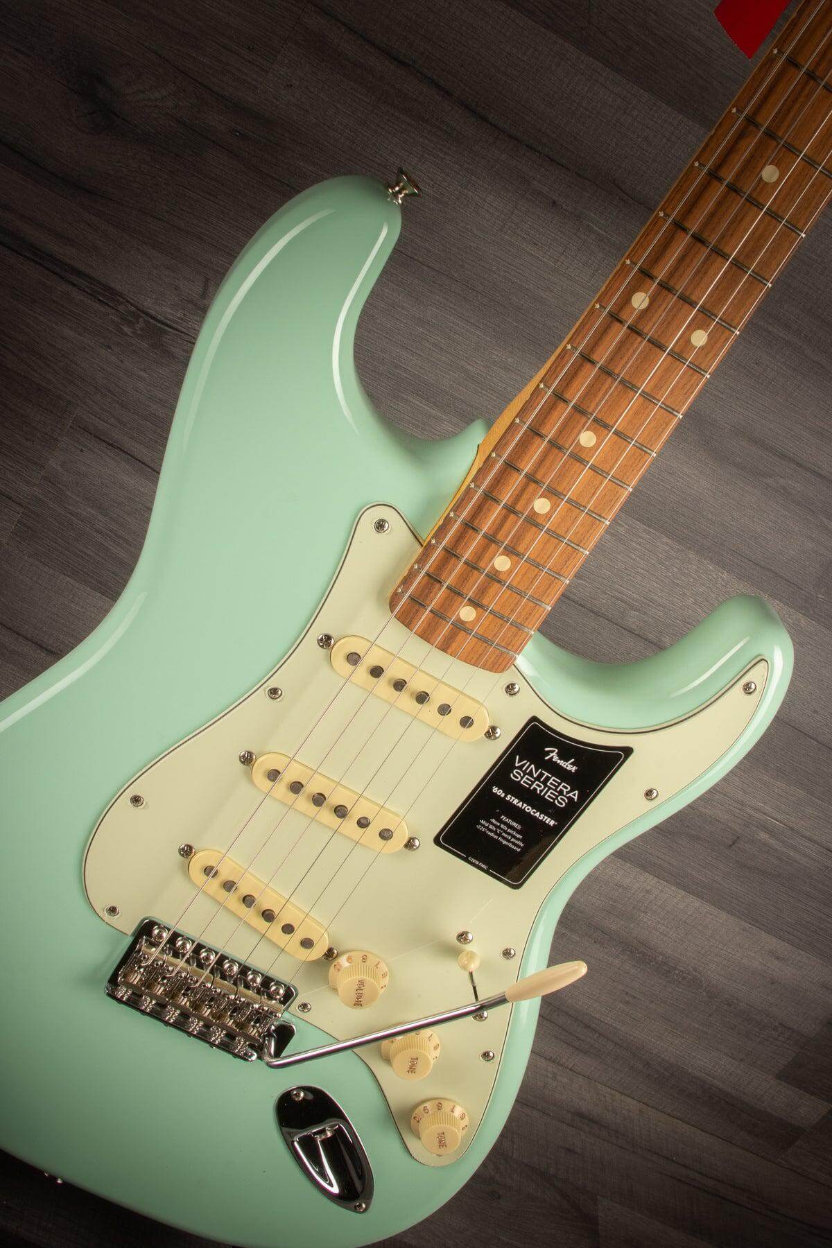 Fender Vintera '60s Stratocaster Surf Green - MusicStreet