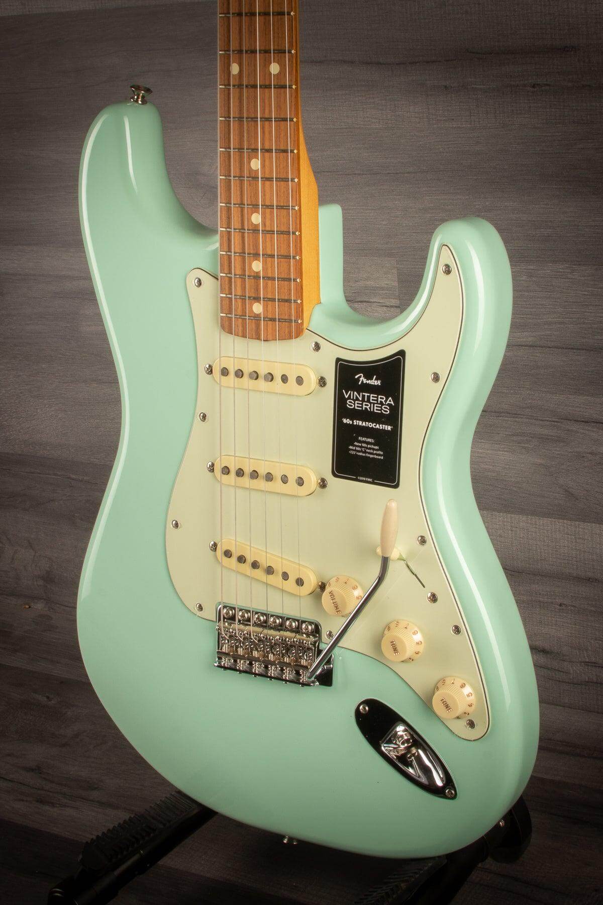 Fender Vintera '60s Stratocaster Surf Green - MusicStreet