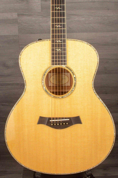 USED - 2012 Taylor GSK-E inc Hard Case