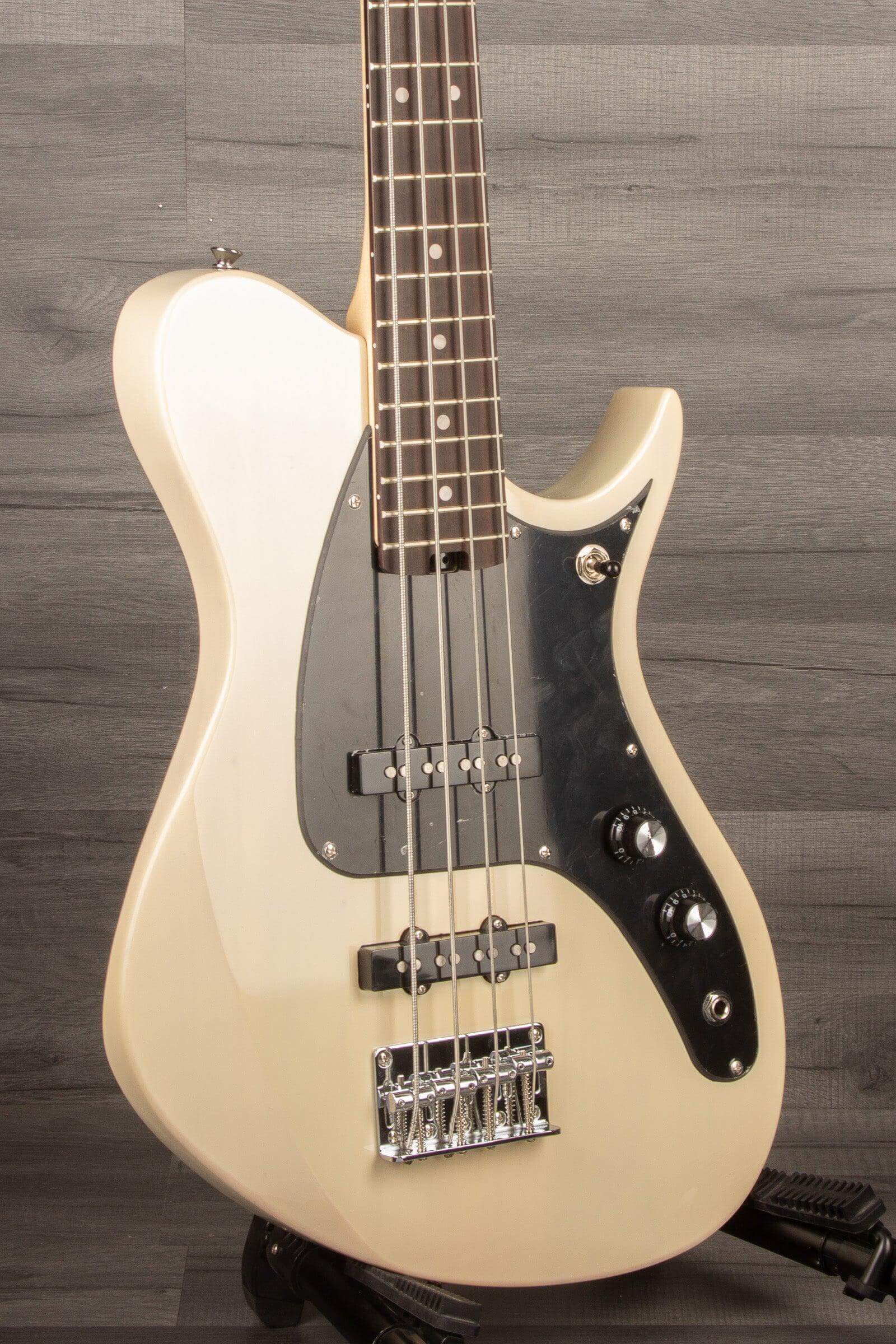 Aria Jet Bass Vintage White - MusicStreet