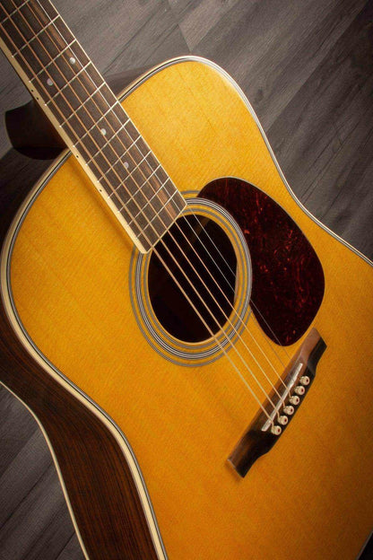 Martin D-35 Acoustic guitar