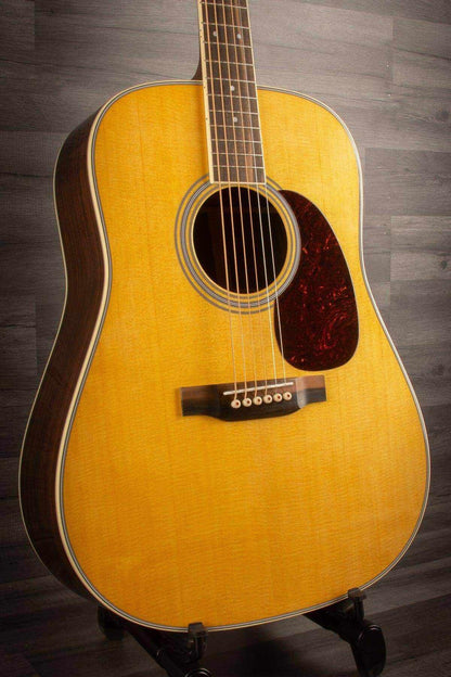 Martin D-35 Acoustic guitar