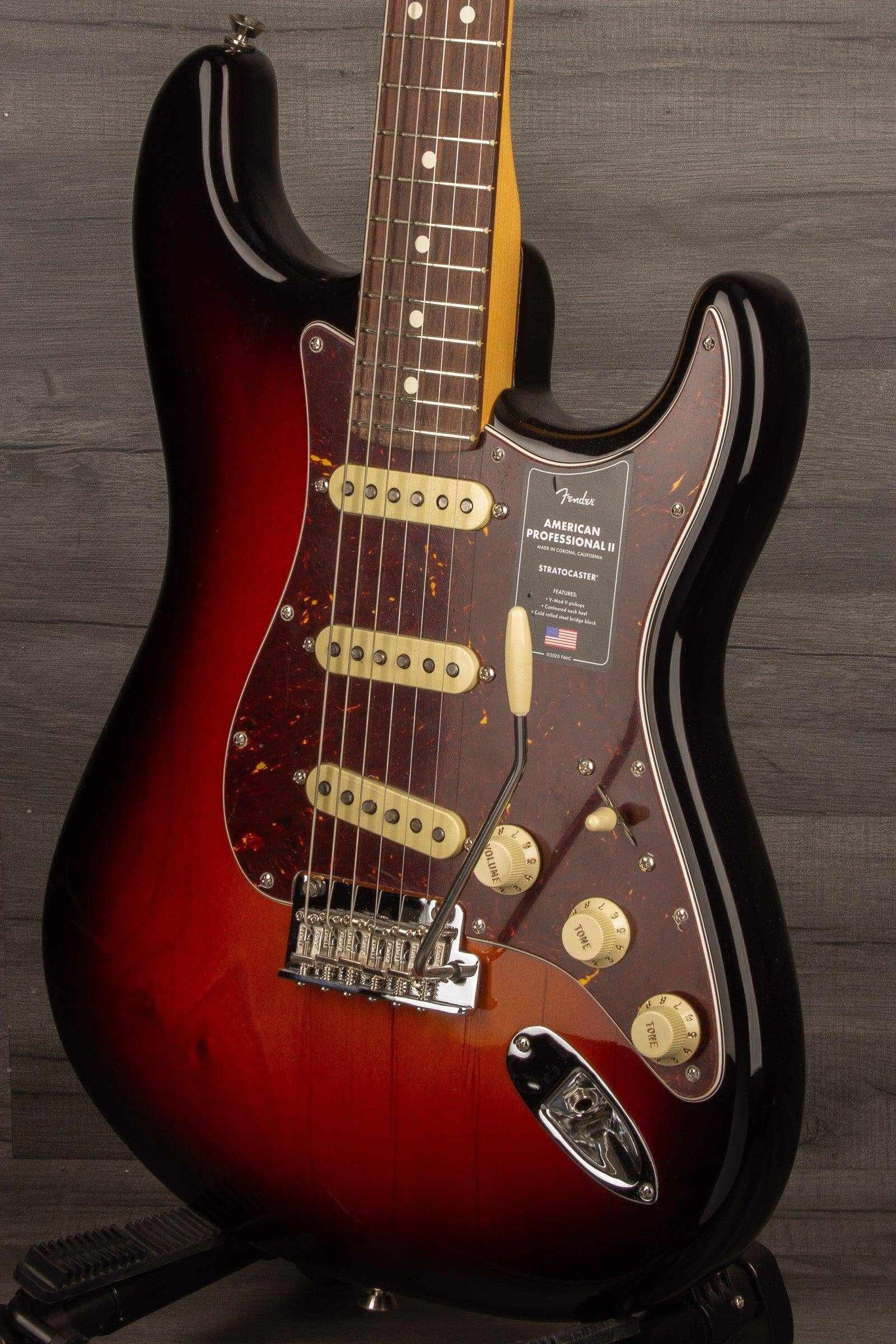 Fender American Professional II Stratocaster - Sunburst - Rosewood